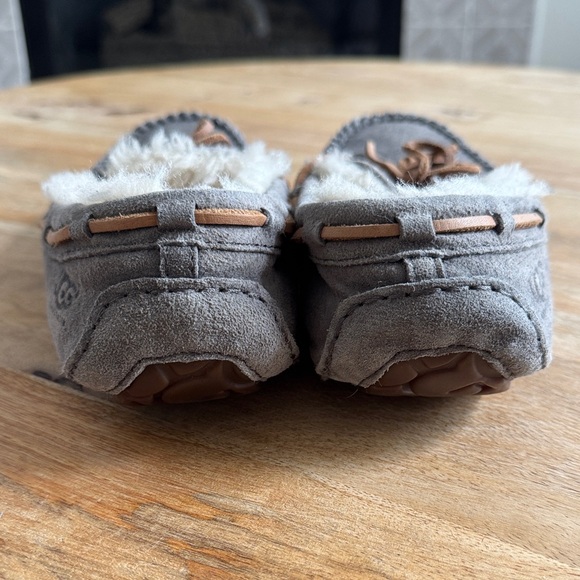 UGG Dakota Moccasin Slippers (Gray) - Picture 3 of 6